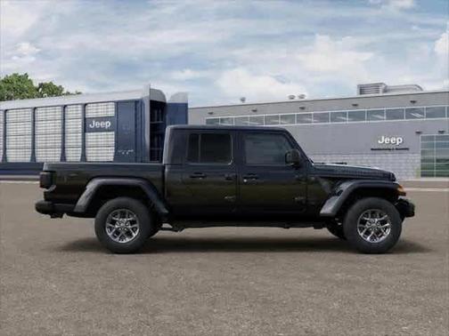 Black Clearcoat 2026 Jeep Gladiator Sport