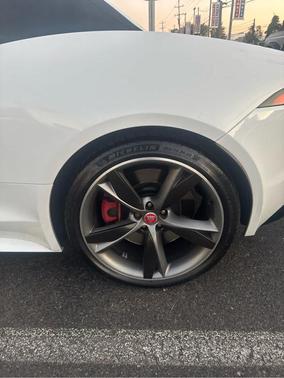 2018 Jaguar F-TYPE R