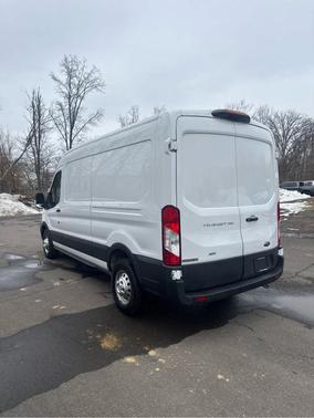 2021 Ford Transit-250 