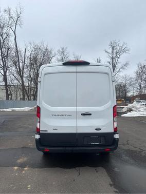 2021 Ford Transit-250 