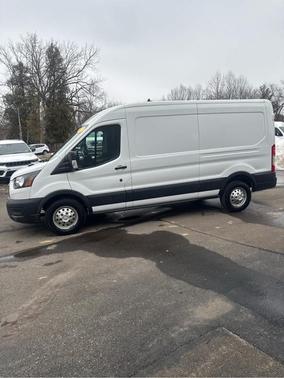 2021 Ford Transit-250 
