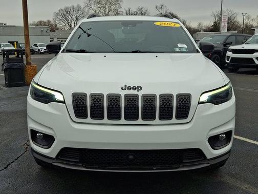 2021 Jeep Cherokee Latitude Lux