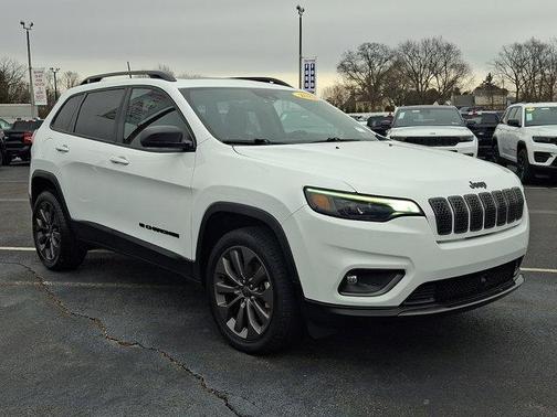 2021 Jeep Cherokee Latitude Lux