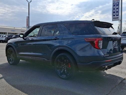 Stone Blue Metallic 2022 Ford Explorer ST