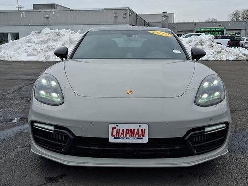 2019 Porsche Panamera GTS