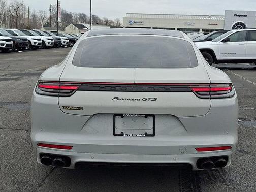 2019 Porsche Panamera GTS