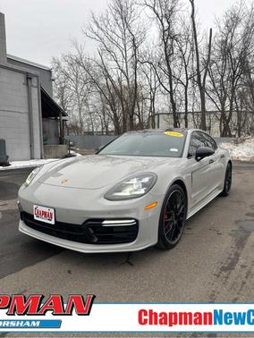 2019 Porsche Panamera GTS