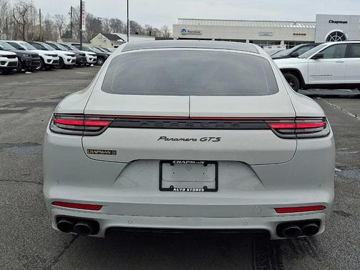 2019 Porsche Panamera GTS