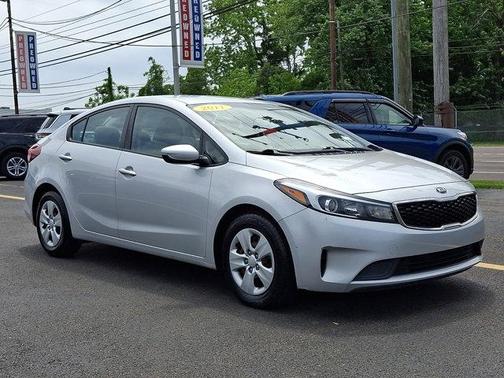 Silky Silver 2017 Kia Forte LX