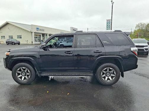 2018 Toyota 4Runner TRD Off Road Premium