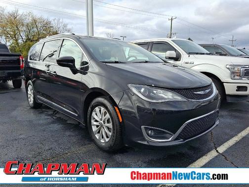 2019 Chrysler Pacifica Touring-L