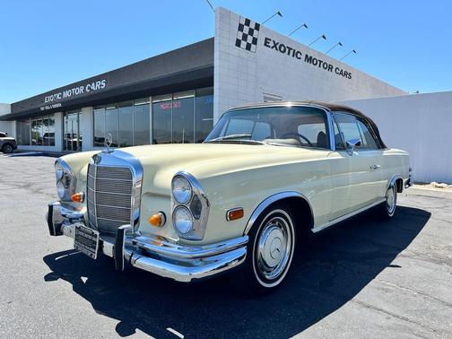 1969 Mercedes-Benz 280SE Base