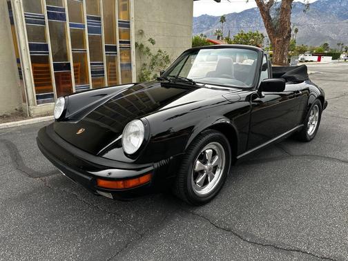 1985 Porsche 911 Carrera