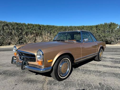 1971 Mercedes-Benz 280SL Convertible