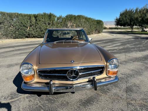 1971 Mercedes-Benz 280SL Convertible