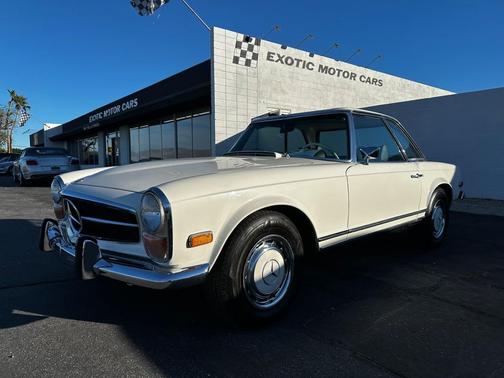 1970 Mercedes-Benz 280SL 2-DR