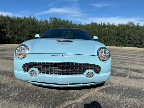 2003 Ford Thunderbird Deluxe