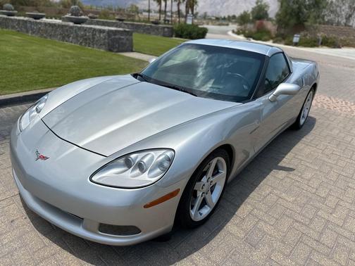 2005 Chevrolet Corvette Base