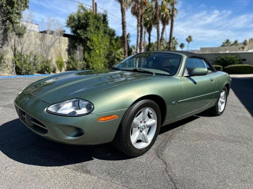 Green Metallic 1999 Jaguar XK8