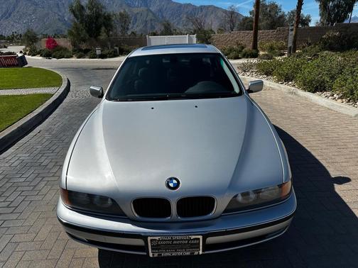 2000 BMW 528 528i