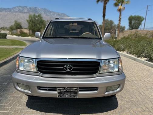 2000 Toyota Land Cruiser Base