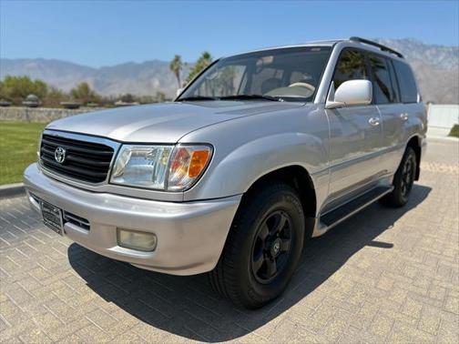 2000 Toyota Land Cruiser Base