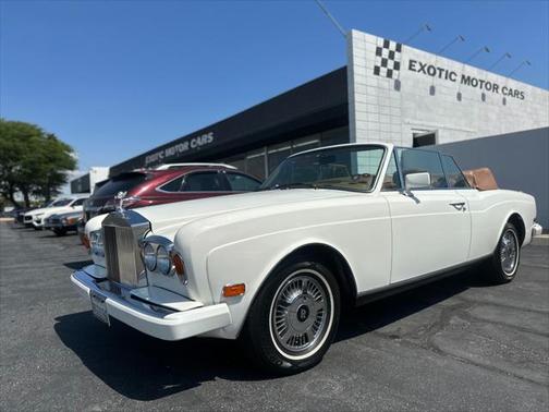 1989 Rolls-Royce Corniche convertible