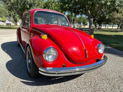 1971 Volkswagen Super Beetle Base