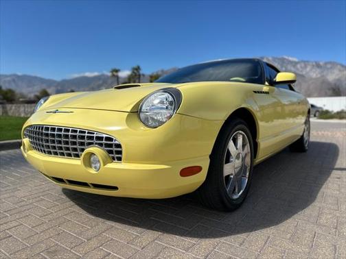 2002 Ford Thunderbird Deluxe