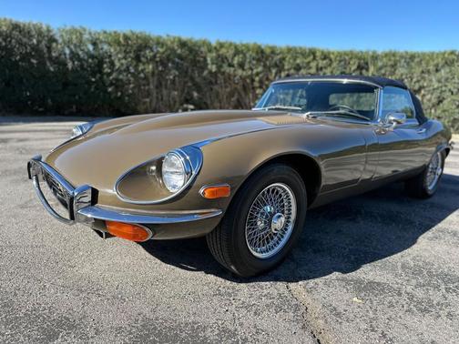 1972 Jaguar XKE Base
