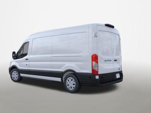 2026 Ford E-Transit T-350 Medium Roof