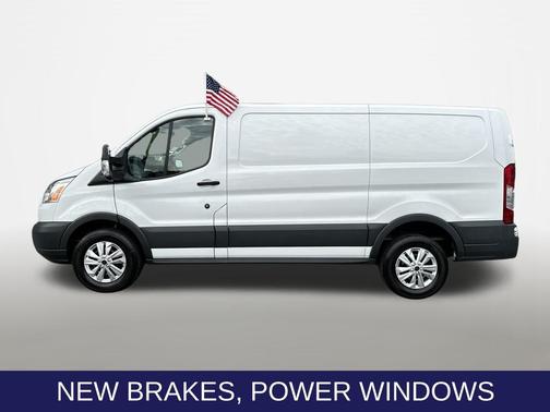 2017 Ford Transit-250 Base