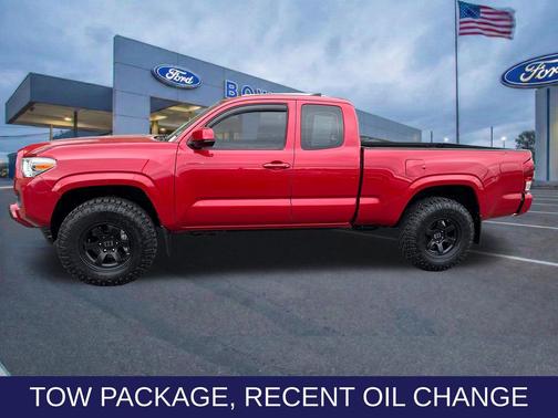 Barcelona Red Metallic 2016 Toyota Tacoma SR
