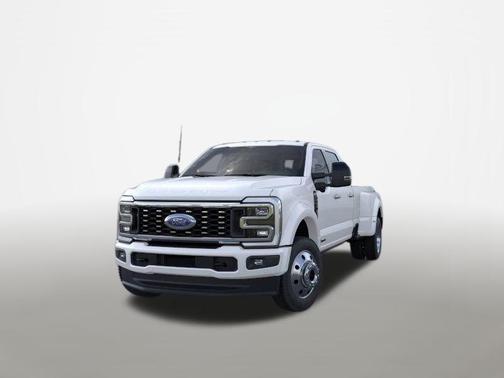 2026 Ford F-450 Platinum