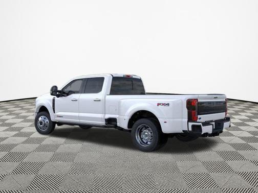 2026 Ford F-450 Platinum