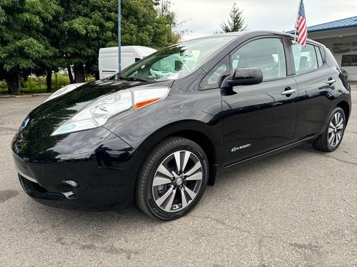 2015 Nissan Leaf SV