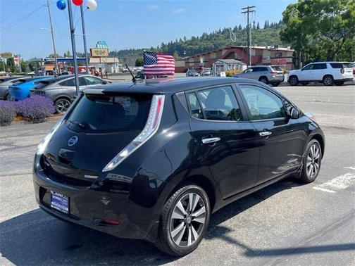 2015 Nissan Leaf SV