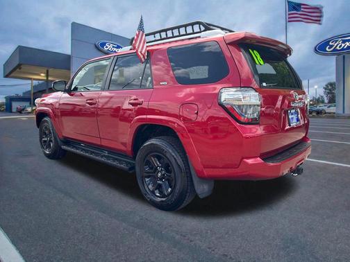 Barcelona Red Metallic 2018 Toyota 4Runner SR5
