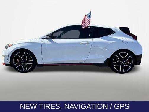 2022 Hyundai Veloster N Base