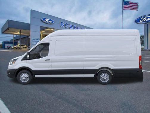 Oxford White 2026 Ford Transit-250 Base