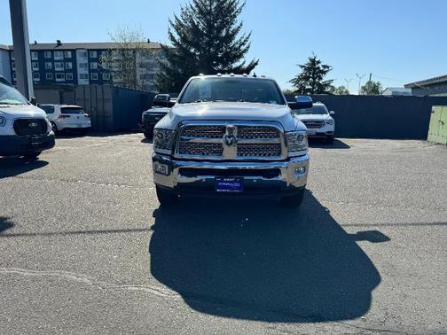 2018 RAM 3500 LARAMIE