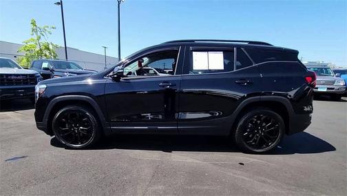 2022 GMC Terrain SLT