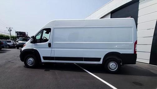 2025 RAM ProMaster 2500 Tradesman