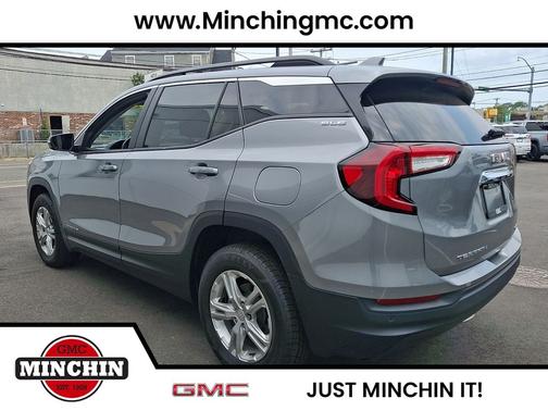 Sterling Metallic 2023 GMC Terrain SLE