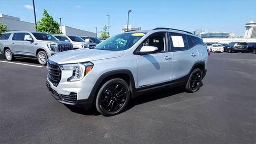2022 GMC Terrain SLE