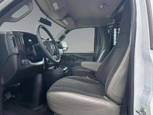 2022 Chevrolet Express 2500 Work Van