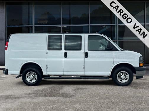 2022 Chevrolet Express 2500 Work Van