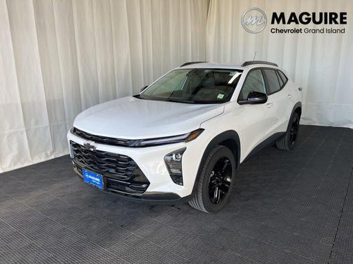 White 2025 Chevrolet Trax ACTIV
