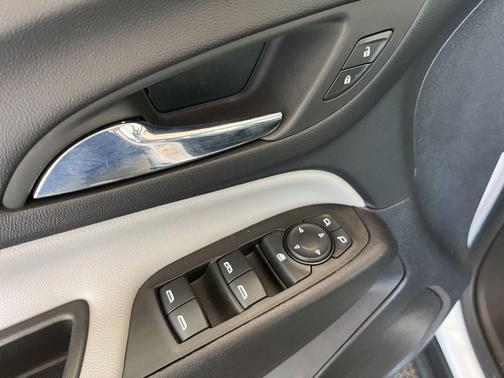 Summit White 2024 Chevrolet Equinox LS