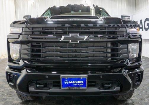 2025 Chevrolet Silverado 2500 Custom